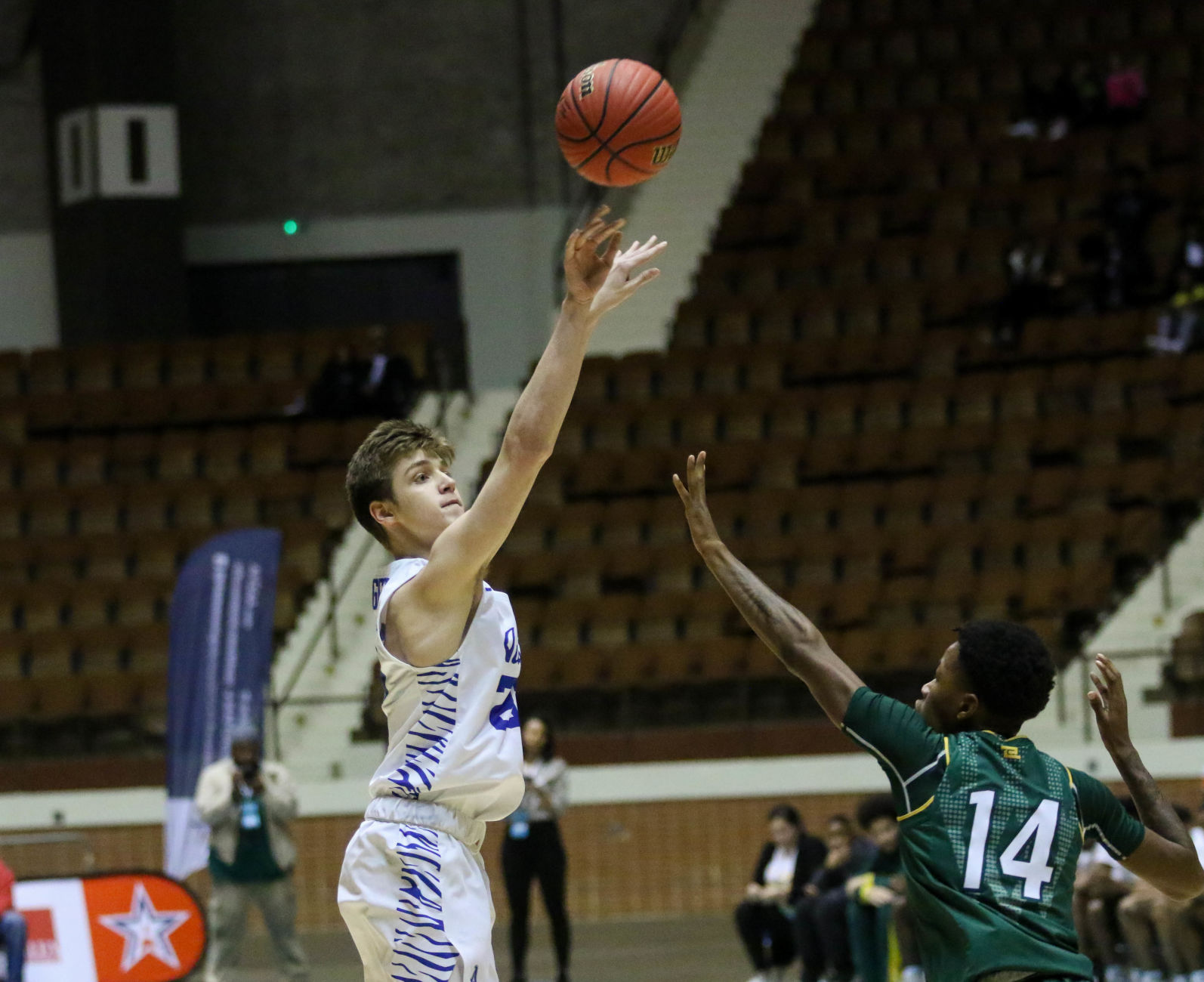 Auburn High vs. Jeff Davis boys Class 7A Regional Semifinals